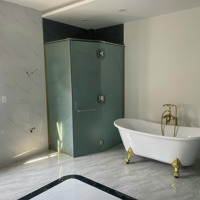 Bán Tòa Siêu Chdv Đường Âu Cơ, 39 Phòng, Thu Nhập 220 Triệu/Tháng. Hầm 6 Tầng, 231 M2, Giá Bán 28 Tỷ