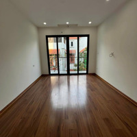 Nhà Thạch Bàn 6 Tầng, Thang Máy, Ô Tô Đỗ Cửa Giá Chỉ 6.5 Tỷ Gần Chợ, Gần Hồ Đồng Dinh