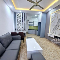 Bán Nhà Phố Hạ Đình, Gần Hồ Mát Mẻ 30 M, 5T, Mt4 M, 7,5 Tỷ, Thanh Xuân. Bán Nhà Quận Thanh Xuân