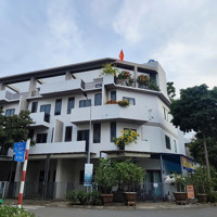 Cần Bán Căn Gốc Mặt Tiền Đường 19M, Đối Diện Công Viên Rộng 6000M2 - 0933 072 588