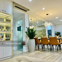 Chính Chủ Cần Bán Ch 125M2, 3N - 2 Vệ Sinh Ban Công Đông Bắc, Tầng Cao, Nội Thất Cơ Bản, Sổ Đỏ, Giá Bán 9 Tỷ