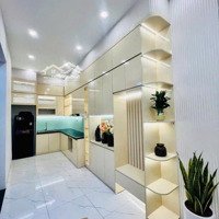 Bán Nhà Hoàng Mai Sang Xịn - Ở Ngay 5 Tỷ
