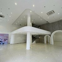 Cho Thuê Lô Góc Mặt Phố Điện Biên Phủ, Mặt Tiền: 40M