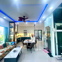 Bán Bt Lovera Premier, 20,8 Tỷ, 136,5M2, 4 Phòng Ngủ 5 Vệ Sinh Bình Chánh, Hcm