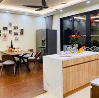Hiếm! Căn Hộ 3 Phòng Ngủđẹp Nhất 90 Nguyễn Tuân Full Nội Thất Giá Tốt Bất Ngờ