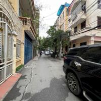 Bán nhà ngõ 95 phố Chùa Bộc,Đống Đa dt 45 m2 xây 6 t thang máy giá 14,5 tỷ