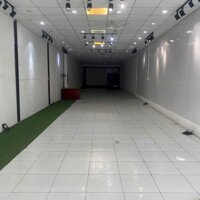 Cho thuê nhà mặt tiền ngang 6m dài 60m đường 3/2 gần nguyễn văn linh giá 30 triệu