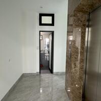 Cho thuê văn phòng La Khê 60m2 giá 6tr/tháng mới đẹp, thang máy