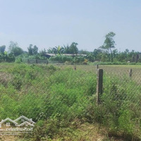 Đất Tc.mặt Tiềnđường Nguyễn Văn Trung, P. Phú Khương, Bến Trediện Tích135M2 Giá Bán 500 Triệu . Ra Trung Tâm Tp 10P
