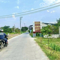 Đất Tc.mặt Tiềnđường Nguyễn Văn Trung, P. Phú Khương, Bến Trediện Tích135M2 Giá Bán 500 Triệu . Ra Trung Tâm Tp 10P