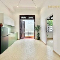 1 Phòng Ngủ - Ban Công - Tách Bếp - 40M2 - Phú Nhuận