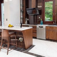 Siêu Hiếm! Villa Khu Nội Bộ Nguyễn Văn Trỗi, P15, Pn - Dt: 8X22M (2 Tầng Btct) Chỉ 52 Tỷ Tl