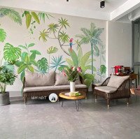 Cho Thuê Nhà Nguyên Căn Gần Đảo Kim Cương, Q2 - 5X20M, Hầm, 3 Lầu - Sẵn Thang Máy. Giá Thuê 63 Triệu/Th