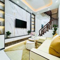 Hai Bà Trưng - Ngõ Thông Đi Khắp Ngả - Ba Gác - Nhà Đẹp Ở Ngay, - Chỉ 5,75 Tỷ -30M -5 Tầng
