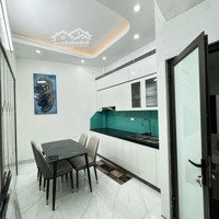 Hai Bà Trưng - Ngõ Thông Đi Khắp Ngả - Ba Gác - Nhà Đẹp Ở Ngay, - Chỉ 5,75 Tỷ -30M -5 Tầng