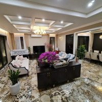 Biệt Thự Đẳng Cấp Châu Âu, Khu Phân Lô, Phước Long B Quận 9. Xe Hơi Đỗ Cửa 270M2 15X18M 4 Phòng Ngủ 3Wc