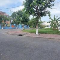 ĐẤT THỔ GẦN CỔNG UBND PHƯỜNG TÂN NGÃI VĨNH LONG