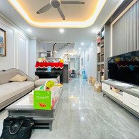 Siêu Đẹp! Phân Lô Ô Tô Ngủ Trong Nhà Hoàng Quốc Việt, 68M2X4T, 2 Thoáng, Full Nt Đẹp, Nở Hậu