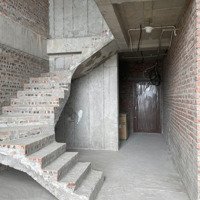 Bán Siêu Phẩm Penthouse 189M2, 4 Phòng Ngủ 3 Vệ Sinhtại Iris Garden Chỉ Với 12 Tỷ