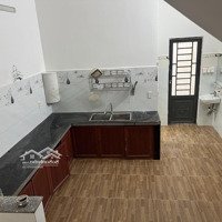 Bán Nhà 3 Tầng Trung Tâm Hải Châu, View Biệt Thự Triệu Đô Thăng Long Sát Sông Hàn