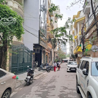 40 Tỷ Nhỉnh Có Lô Đất Phố Trung Kính - Phân Lô, Ôtô Tránh - Xây Building Vp- 121M2, Mt5.8, Vuông A4