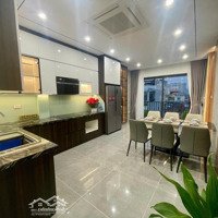 Bán Nhà Riêng 52M2 Phố Trần Quang Diệu, Đống Đa, Đường 2 Ô Tô Tránh, Có Vỉa Hè