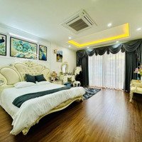 Bán Nhà Riêng 52M2 Phố Trần Quang Diệu, Đống Đa, Đường 2 Ô Tô Tránh, Có Vỉa Hè