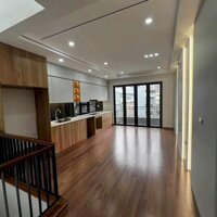 SIÊU PHẨM 52M*6 TẦNG ĐÀM QUANG TRUNG, LONG BIÊN - CÁCH PHỐ CHỈ 20M - THANG MÁY - GIÁ 10 TỶ