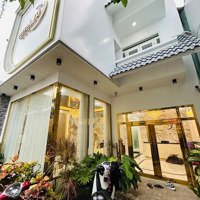Bán Nhà Đẹp Ngang 8Mx18 Hẻm 8M Nguyễn Thị Thập - Trung Tâm Quận 7 Giá Bán 16,5Tỷ Sân Rộng Trước Nhà