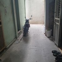 Bán Nhà Riêng Tại Vĩnh Tuy, 7,1 Tỷ, 31,3 M2, 3 Phòng Ngủ 4 Vệ Sinh Sđcc, Giá Tốt! Gần Phố Không Thể Gần Hơn.