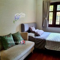 Siêu Phẩm!Hẽm Xe Hơithạch Thị Thanh, Q1.Diện Tích10 X 10M, 4 Tầng - Hđt 45 Triệu/Th Phù Hợp Giữ Tiền Chỉ 18 Tỷ
