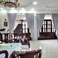 Siêu Phẩm Biệt Thự Khu Bên Sông, Gigamall Hiệp Bình Chánh, Thủ Đức 3 Tầng 250M2 Chỉ 25 Tỷ.