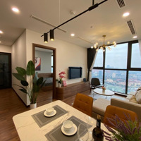 Chính Chủ Cho Thuê Studio Tại Vinhomes Greenbay Giá Bán 9. 5 Triệu Nội Thất Hoa Hậu . Lh : 0986.913''''764