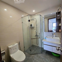 Chính Chủ Cho Thuê Chung Cư, 2 Ngủ, 70M2, Full Nội Thất Hiện Đại, Có Ban Công Gần Lotter Center