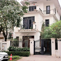 Bán Biệt Thự Vip Ciputra Tây Hồ, 84,8Tỷ, 200M2, View Đẹp, Đường Đôi 30M, Vị Trí Tuyệt Đỉnh.