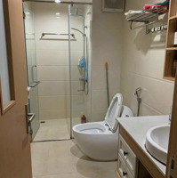 Chcc 119.8M2, 3 Phòng Ngủ 2 Vệ Sinhtòa N4 - D Phố Lê Văn Lương - Giá: 6.6 Tỷ
