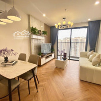 Chính Chủ Cần Bán Siêu Phẩm 3 Phòng Ngủview Siêu Thoáng Full Đồ Xịn Đẹp Lung Linh Chỉ 4Tỷ Tại Vinhomesocp