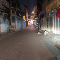 Nhà Đẹp Giá Tốt Chỉ Cách Đường Lớn 1 Căn Không Mua Là Tiếc!
