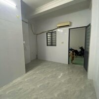 Nhà trệt 2 lầu có 7 phòng trọ, gần trường đại học Cần Thơ