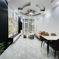 Nhà Phố Lĩnh Nam 38M, 4Tầng Giá Nhĩnh 5 Tỷ Ôtô Đỗ Ngõ, Gần Trường Đại Học Công Nghiệp.