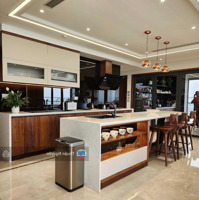 Chính Chủ Bán Gấp Căn Hộ 4 Ngủ, 182M2 Dolphin Plaza Số 6 Nguyễn Hoàng. Sẵn Sổ Slot Xe Liên Hệ: 0937466689