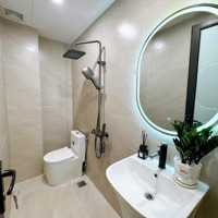 Chính Chủ Bán Nhà Minh Khai, Thang Máy. Mặt Ngõ Trục Chính, 1 Nhà Ra Phố.
