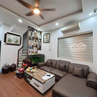 Nhà Xịn Xò! Thịnh Quang, 10M Ra Ô Tô, Nhà Mới, Tiện Ích Đầy Đủ
