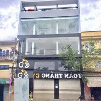 Cho Thuê Nhà Trệt 3 Lầu Ngang 9M Mặt Tiền Đường 30/4 Trung Tâm Cần Thơ