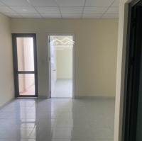 Căn Hộ Trong Khu Dân Cư Vĩnh Lộc A- Tầng 12. View Nội Khu. Diện Tích: 3M2 Gồm 1Pn- 1 Vệ Sinhgiá Bán 3. 3 Triệu Cọc 1 Tháng