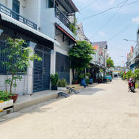 Nhà Chợ Dĩ An 1, Sát Bigc Go Qua Thủ Đức Chỉ 5 Phút, Giá: 3,79 Tỷ. Liên Hệ: 0909.290.286