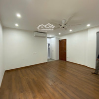 Cho Thuê Bt Làng Quốc Tế Thăng Long - Cầu Giấy, 200M2 X 4Tầng, Mt:8M, Thang Máy, Chia Phòng,...