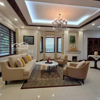 Biệt Thự Siêu Hiếm Đỗ Đức Dục, Gần Phố , Hàng Xóm Ks Marriott, 200M2 Giá Bán 62 Tỷ