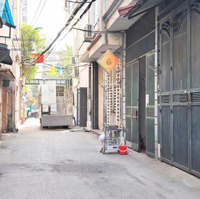 Nhà Phân Lô Mai Dịch, Cg. Mặt Ngõ, Oto Vào Nhà. Nhà Đẹp Thoáng Trước Sau, Có Sân Để Oto, Xe Máy.