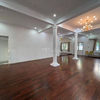 Villa Nguyễn Ư Dĩ 593M2 Rộng Đẹp Làm Gì Cũng Thích